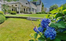 The Connecticut River Valley Inn Hartford South/Glastonbury